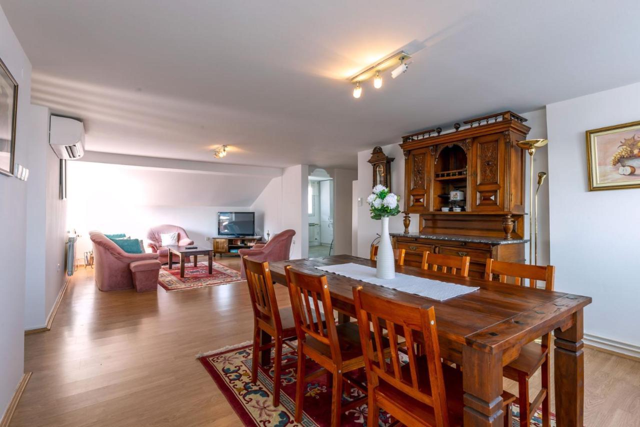 Mott Residence Τούζλα Εξωτερικό φωτογραφία