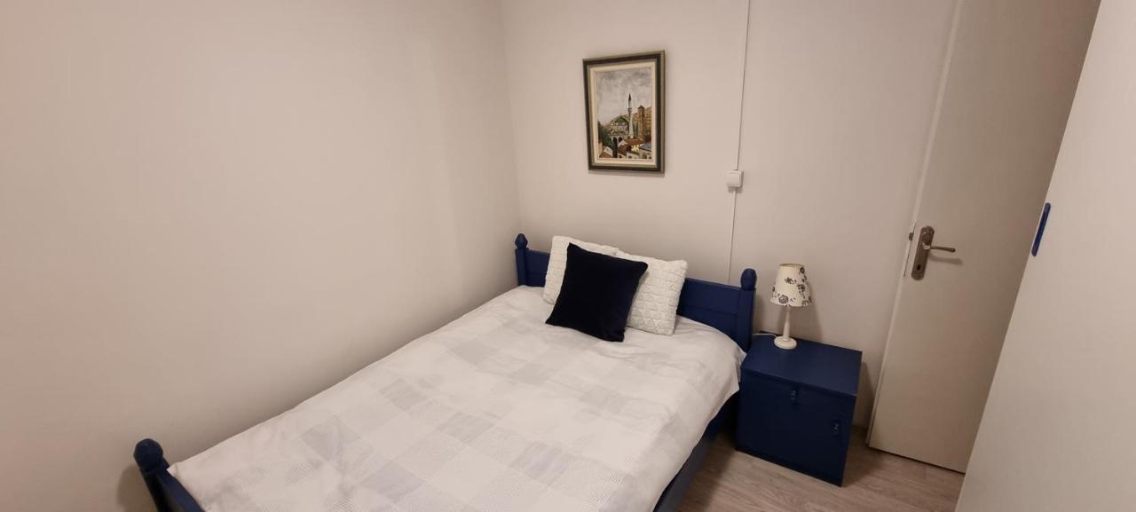 Mott Residence Τούζλα Εξωτερικό φωτογραφία